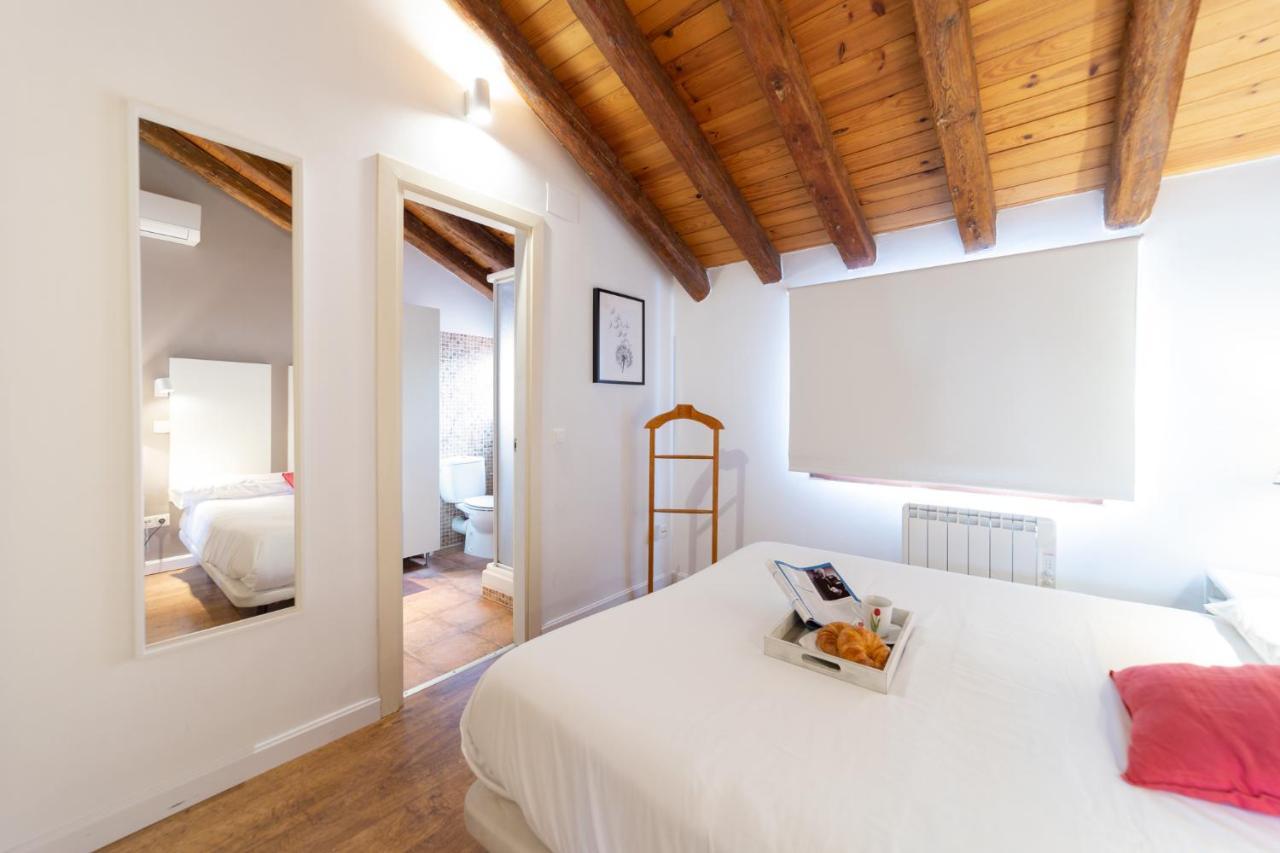 Apartamentos Puerta Del Sol I Madrid Exterior photo