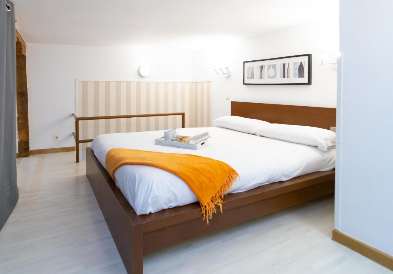 Apartamentos Puerta Del Sol I Madrid Exterior photo